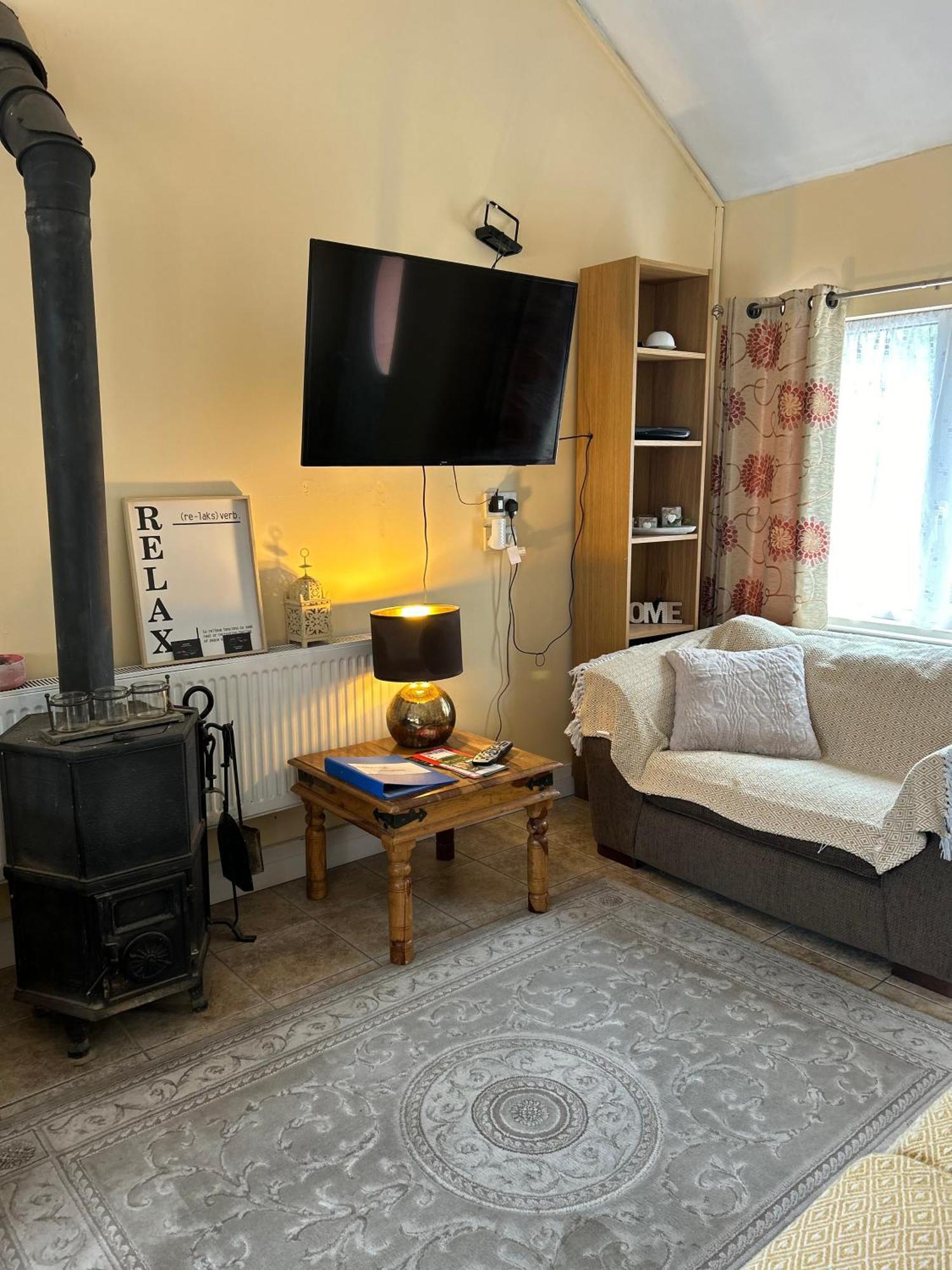 Padoro Lodge Kildare Exteriör bild
